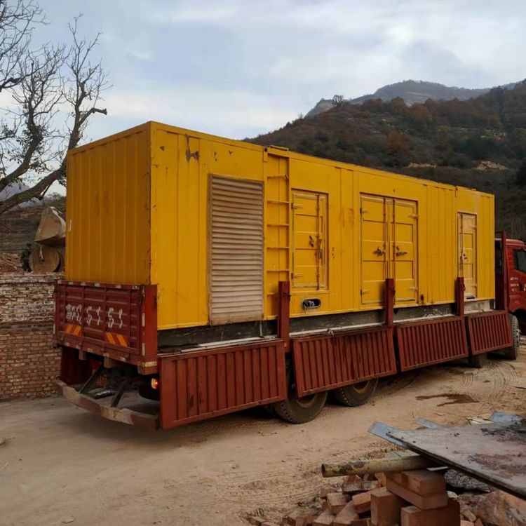 鹤山200kW 发电机组在带电阻性负载时，输出功率会受到哪些因素的影响？