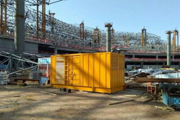 鹤山发电机出租如何判断空气滤清器是否需要更换？