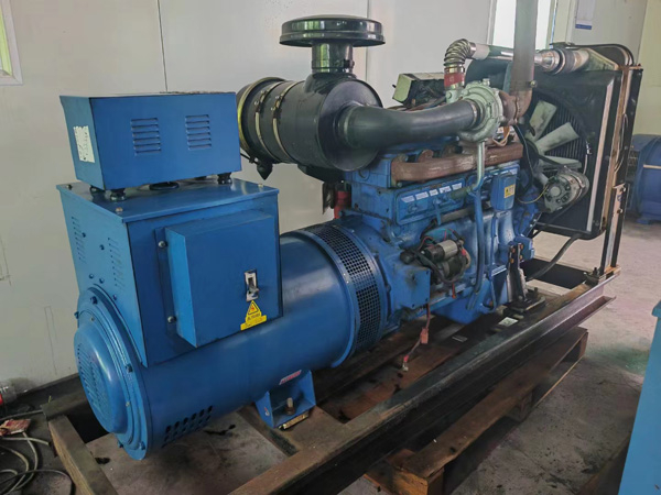 鹤山100kW柴油发电机组使用多级机油有哪些优缺点？